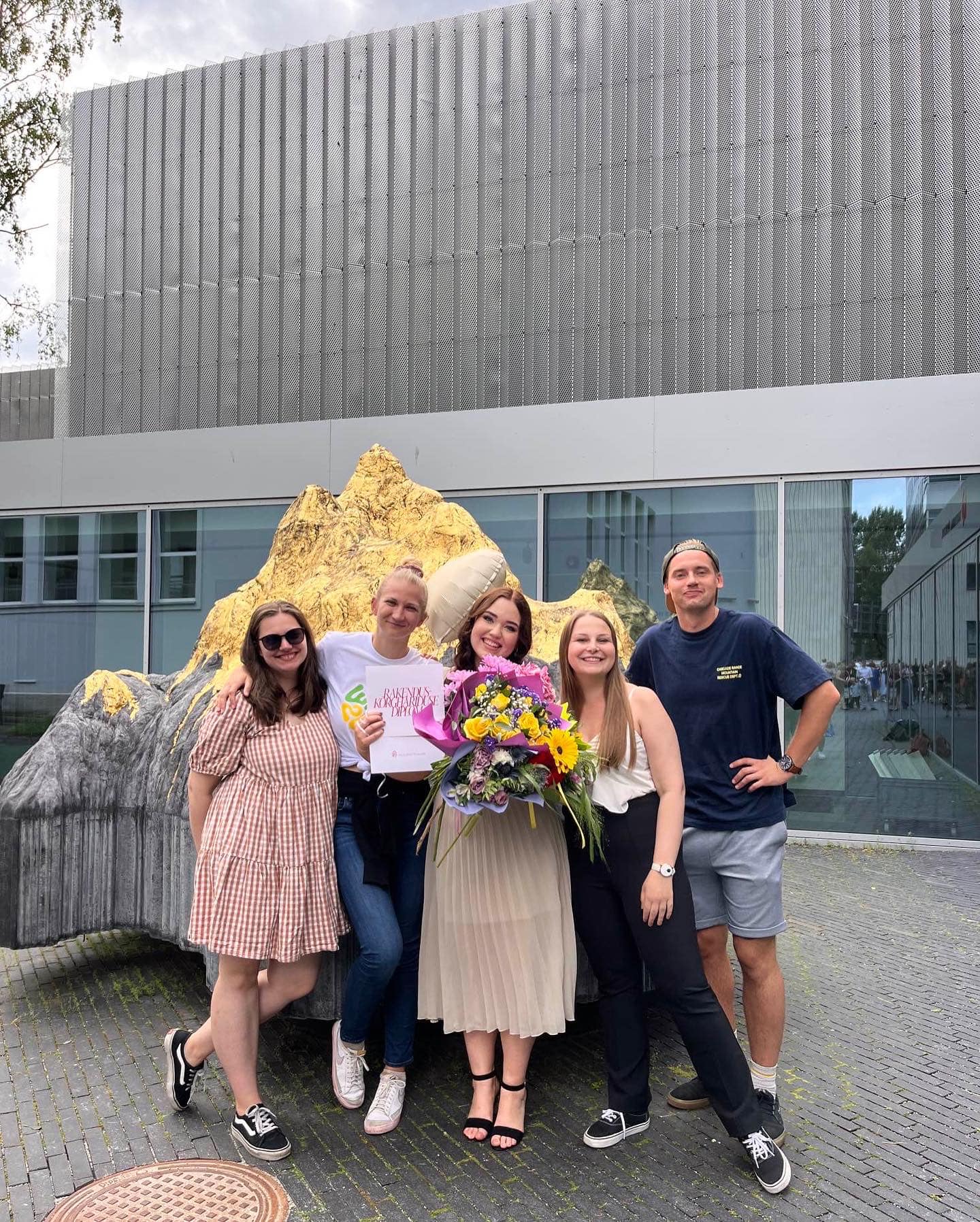 448633348_847642104066433_1626572363288104809_n